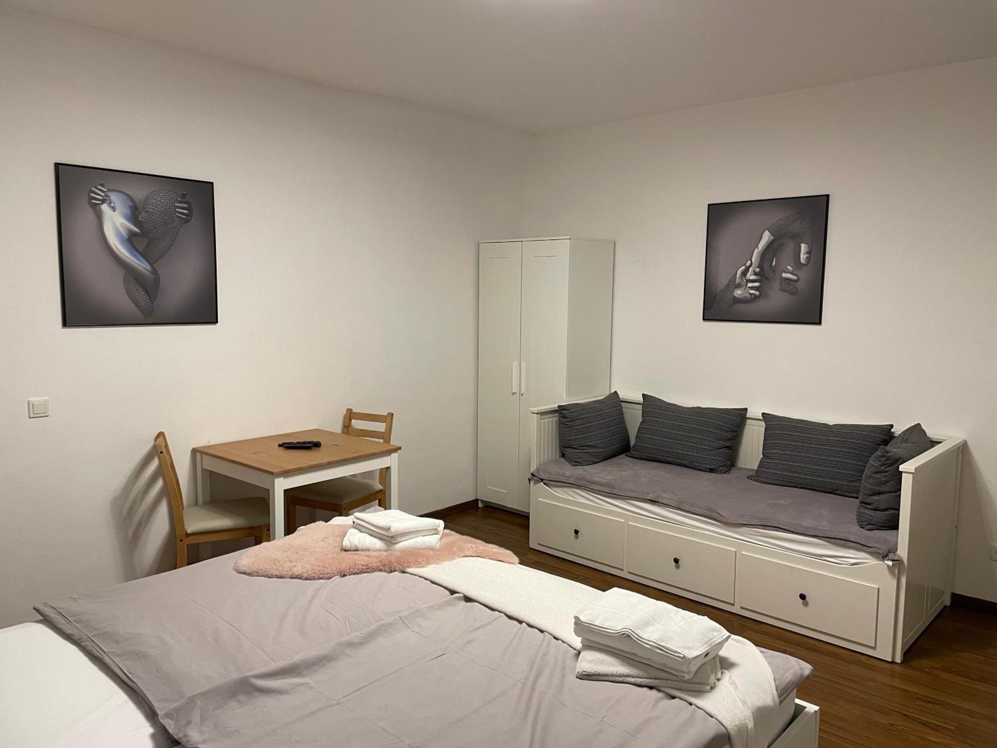 Hotel Kronenhof & Gaststaette Zum Fehling 于利希 外观 照片